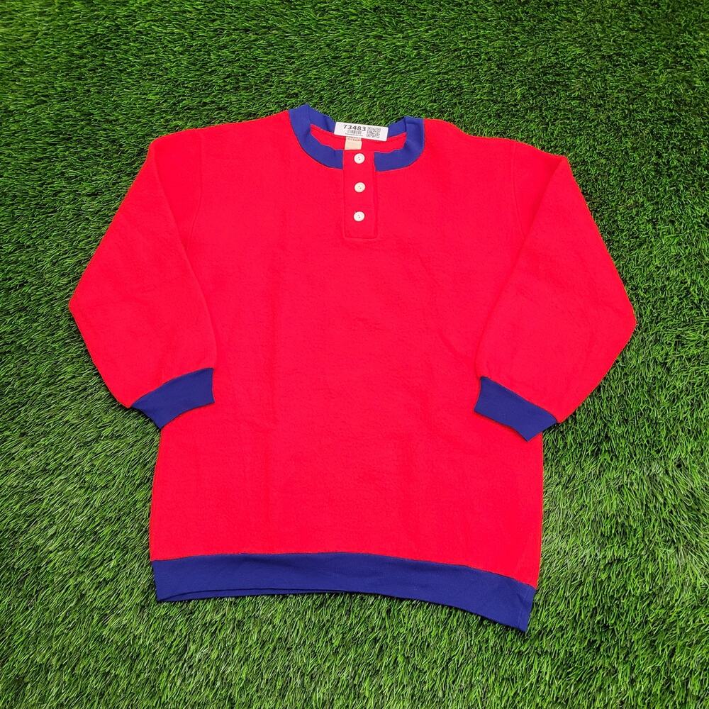Vintage 60s MOD Sweater Womens Small 18x24 Union-Made